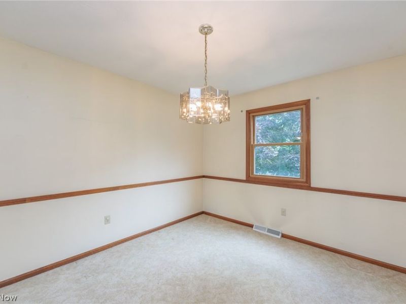 3880 Clearwater Drive, Parma, OH 44134 Photo 9