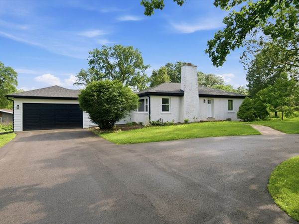 75 Brookdale Lane , Palatine, IL 60067