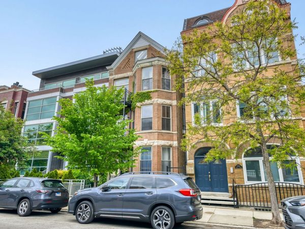 1508 W Cortez Street , Unit 2, Chicago, IL 60642