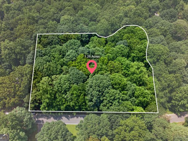 1322 Center Drive, Auburn, GA 30011