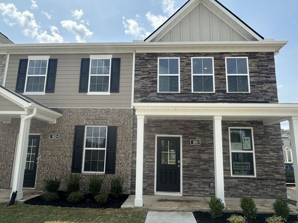 105 Ivy Way, Lebanon, TN 37087