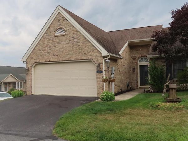 2325 MAJESTIC COURT, Unit 26, CHAMBERSBURG, PA 17202