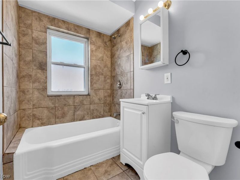5175 Warrensville Center Road, Unit 5, Maple Heights, OH 44137 Photo 18