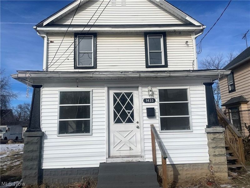 1433 Kenmore Boulevard, Akron, OH 44314 Photo 1