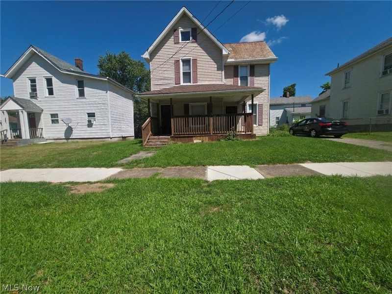 1203 Woodland Street NW, Warren, OH 44483 Photo 1