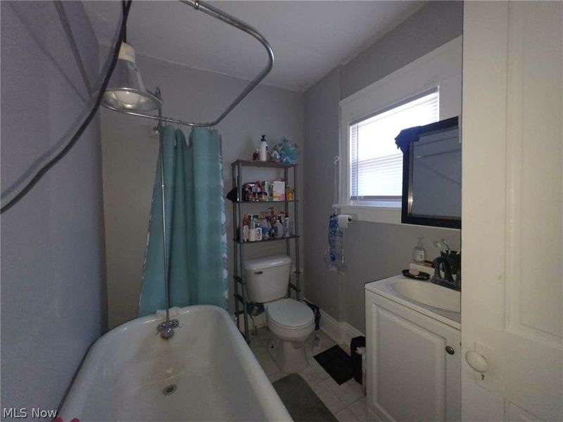 1203 Woodland Street NW, Warren, OH 44483 Photo 11