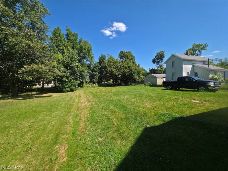 1203 Woodland Street NW, Warren, OH 44483 Photo 2