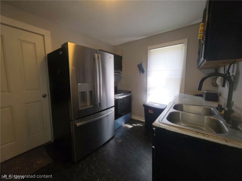1203 Woodland Street NW, Warren, OH 44483 Photo 5