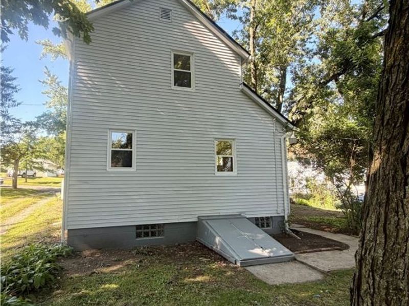 8246 W Columbia Street, Masury, OH 44438 Photo 4