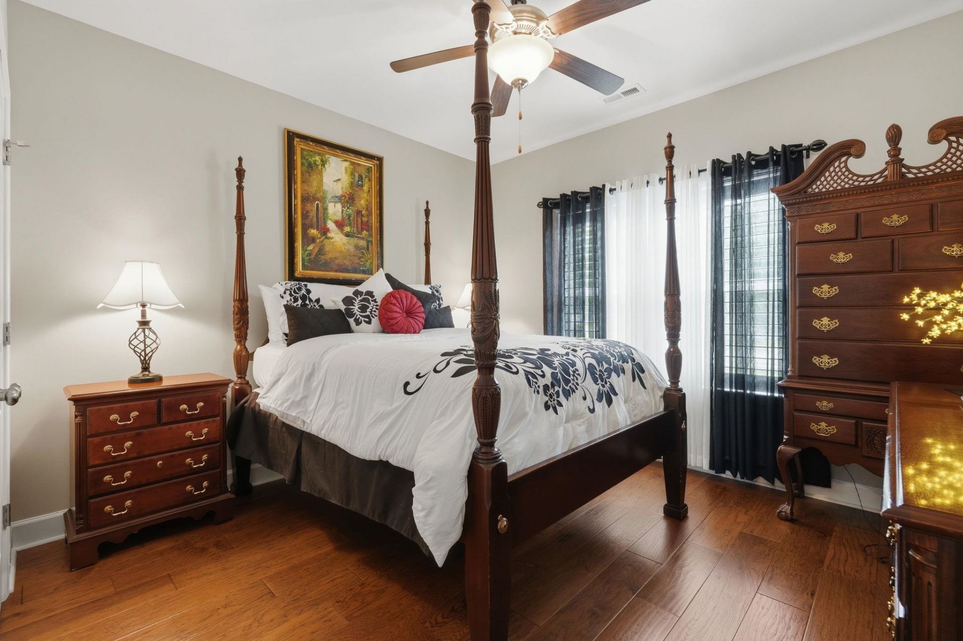 4101 Ridgewood Dr. Photo 10
