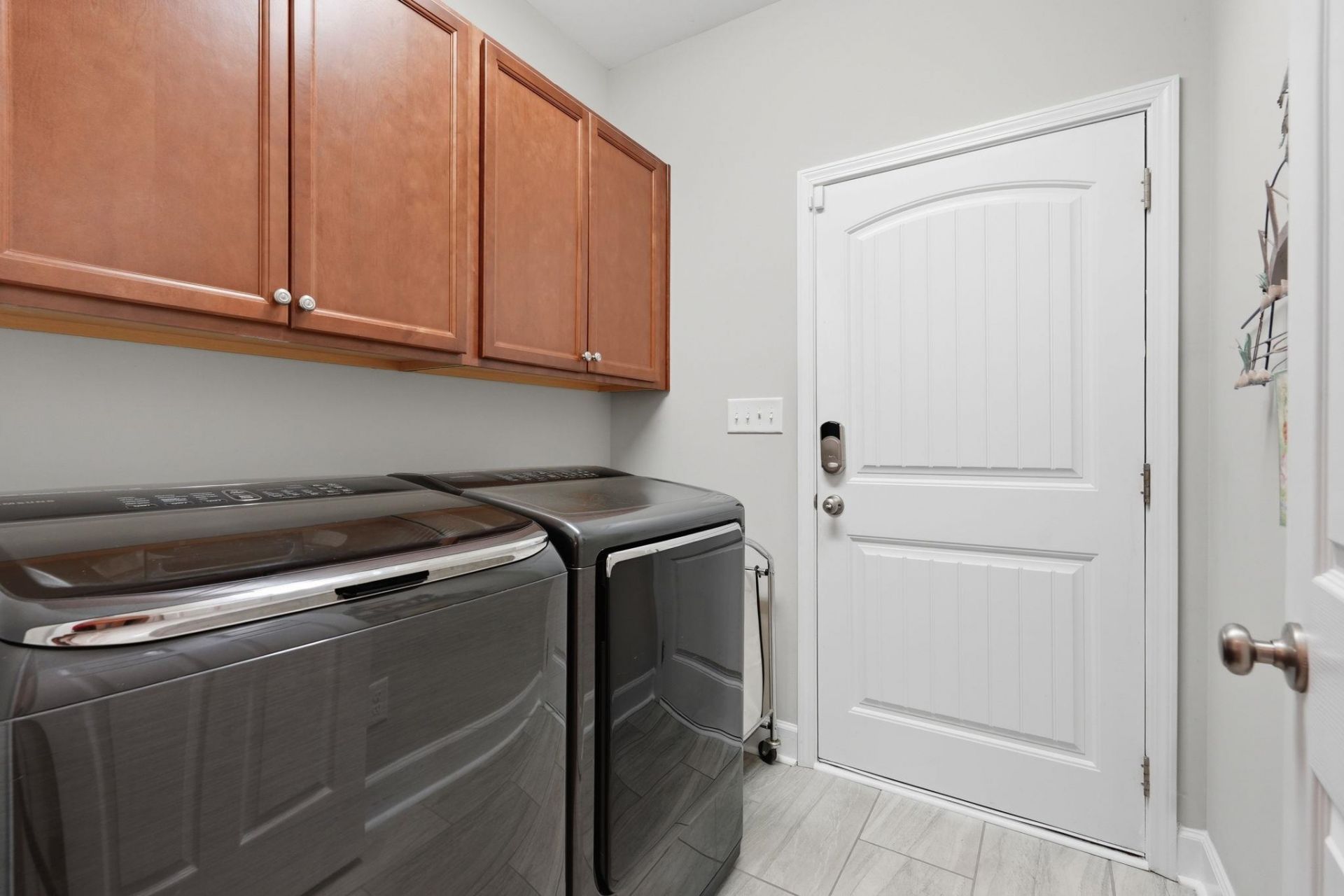 4101 Ridgewood Dr. Photo 23