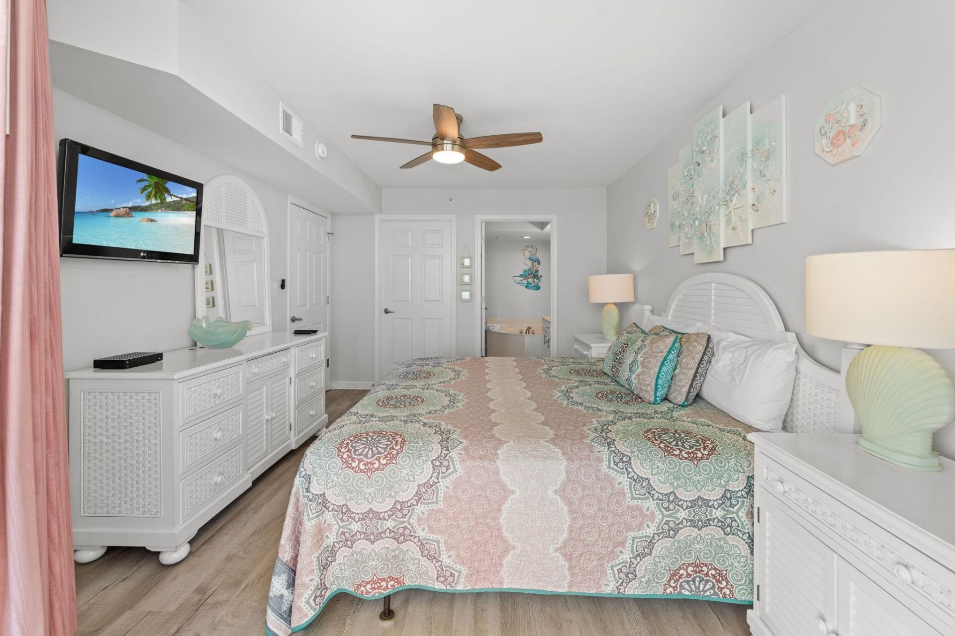 5404 N Ocean Blvd. Photo 14