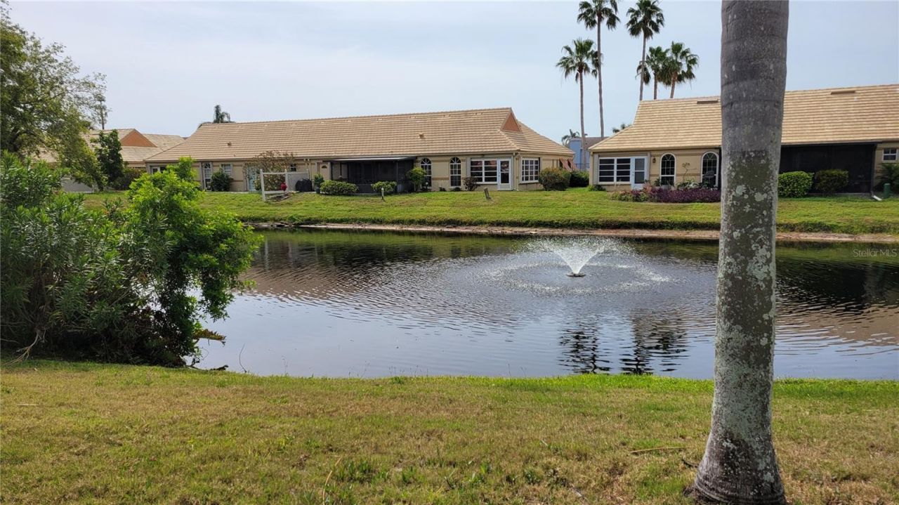3520 57th Avenue Circle W, Unit 10, Bradenton, FL 34210 Photo
