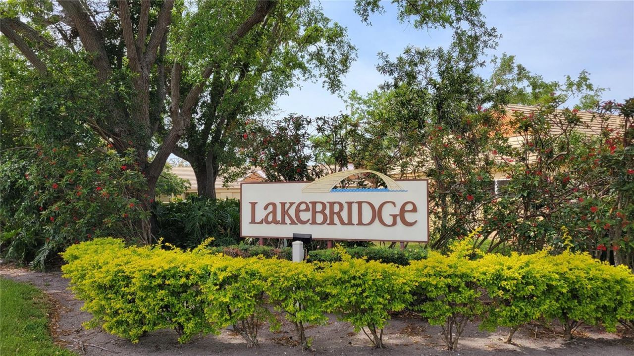 3520 57th Avenue Circle W, Unit 10, Bradenton, FL 34210 Photo
