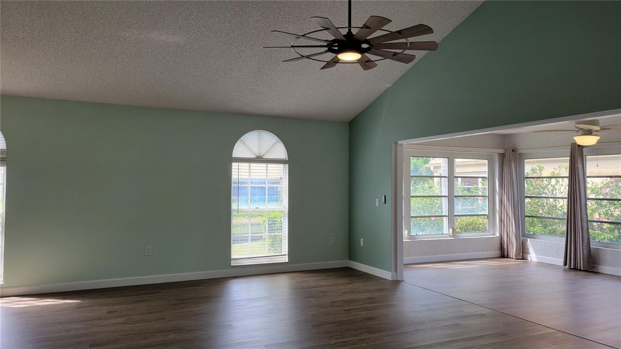 3520 57th Avenue Circle W, Unit 10, Bradenton, FL 34210 Photo