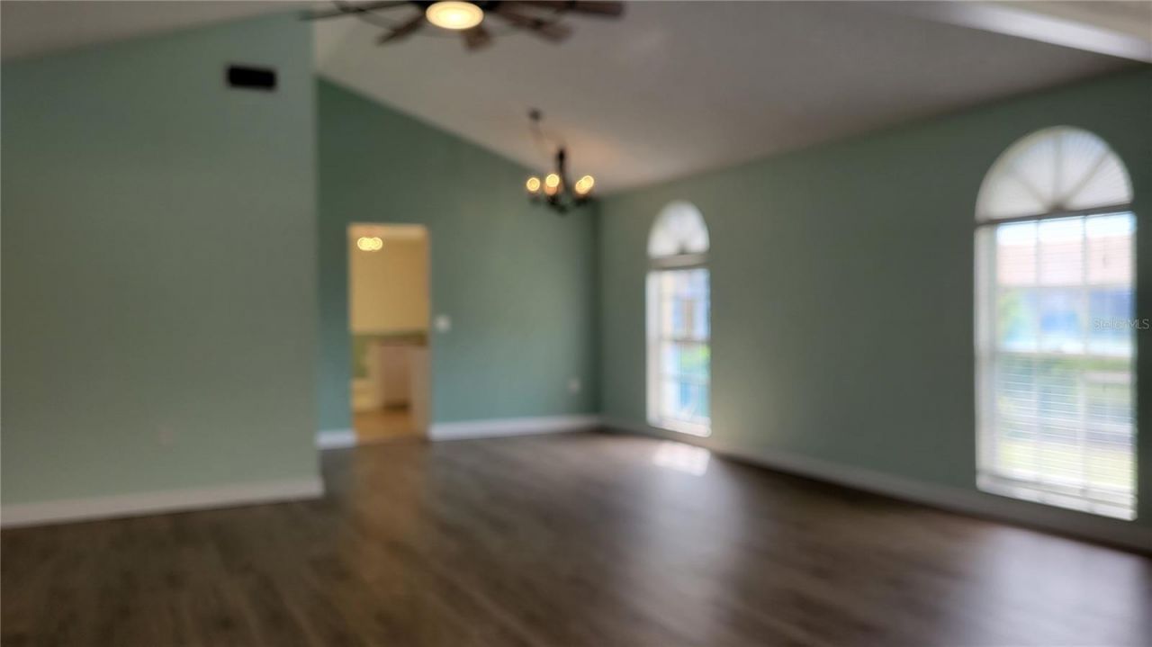 3520 57th Avenue Circle W, Unit 10, Bradenton, FL 34210 Photo