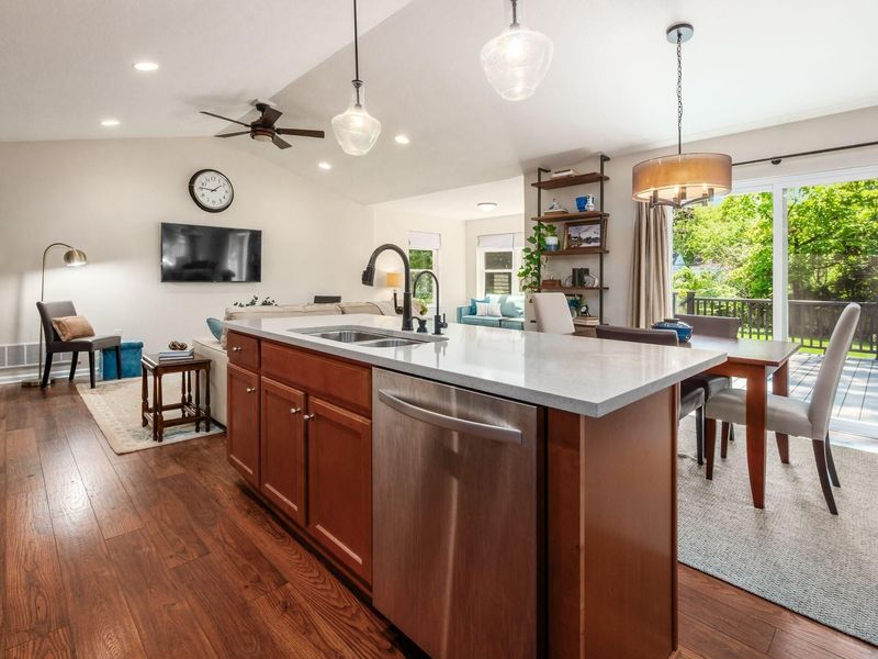 655 E Beaumont Road, Columbus, OH 43214 Photo 7
