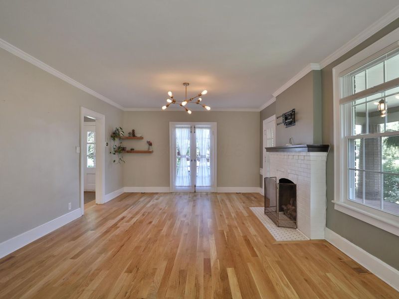 1885 Bryden Road , Columbus, OH 43205 Photo 5