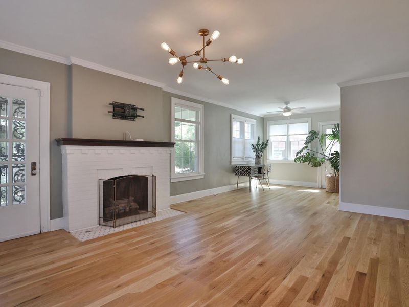 1885 Bryden Road , Columbus, OH 43205 Photo 6