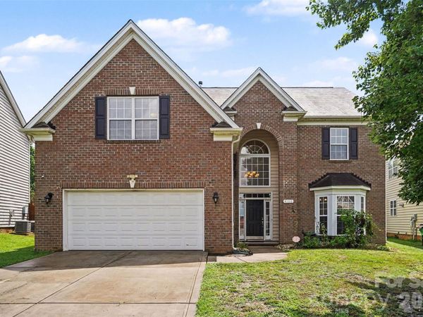 4106 Barclay Forest Drive , Charlotte, NC 28213