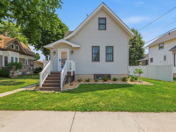 625 St Paul St, Kiel, WI 53042