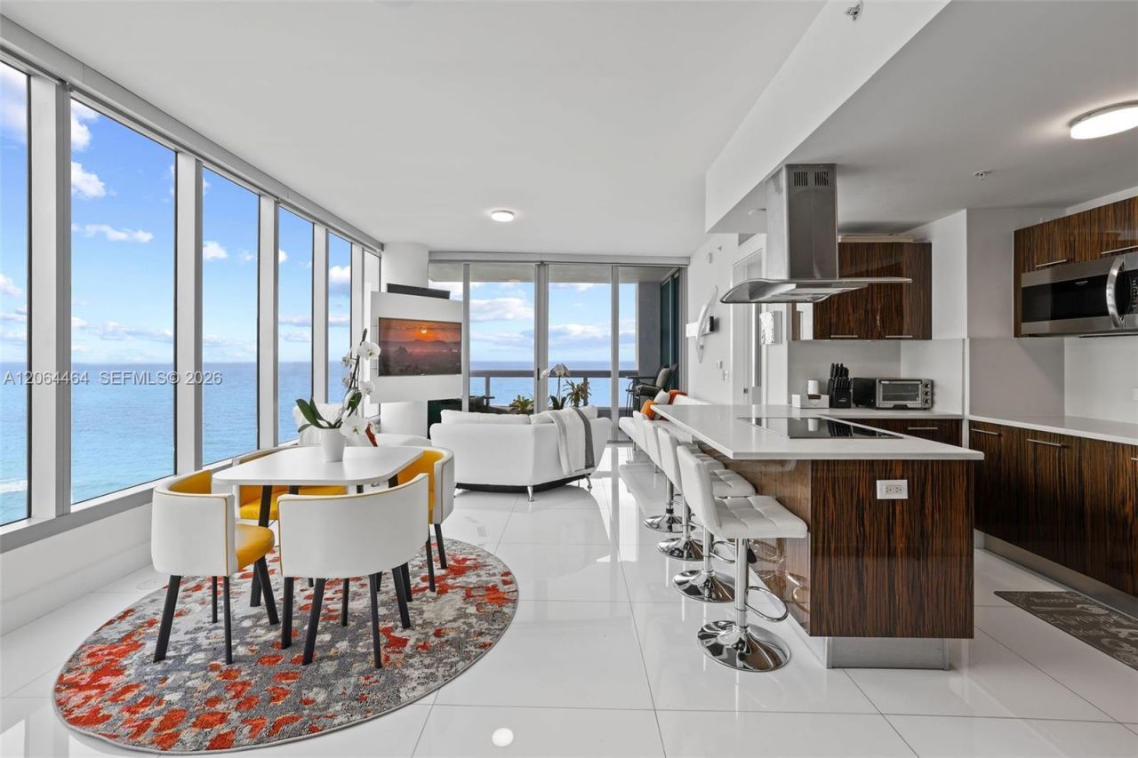 6899 Collins Ave , Unit 1905, Miami Beach, FL 33141 Photo