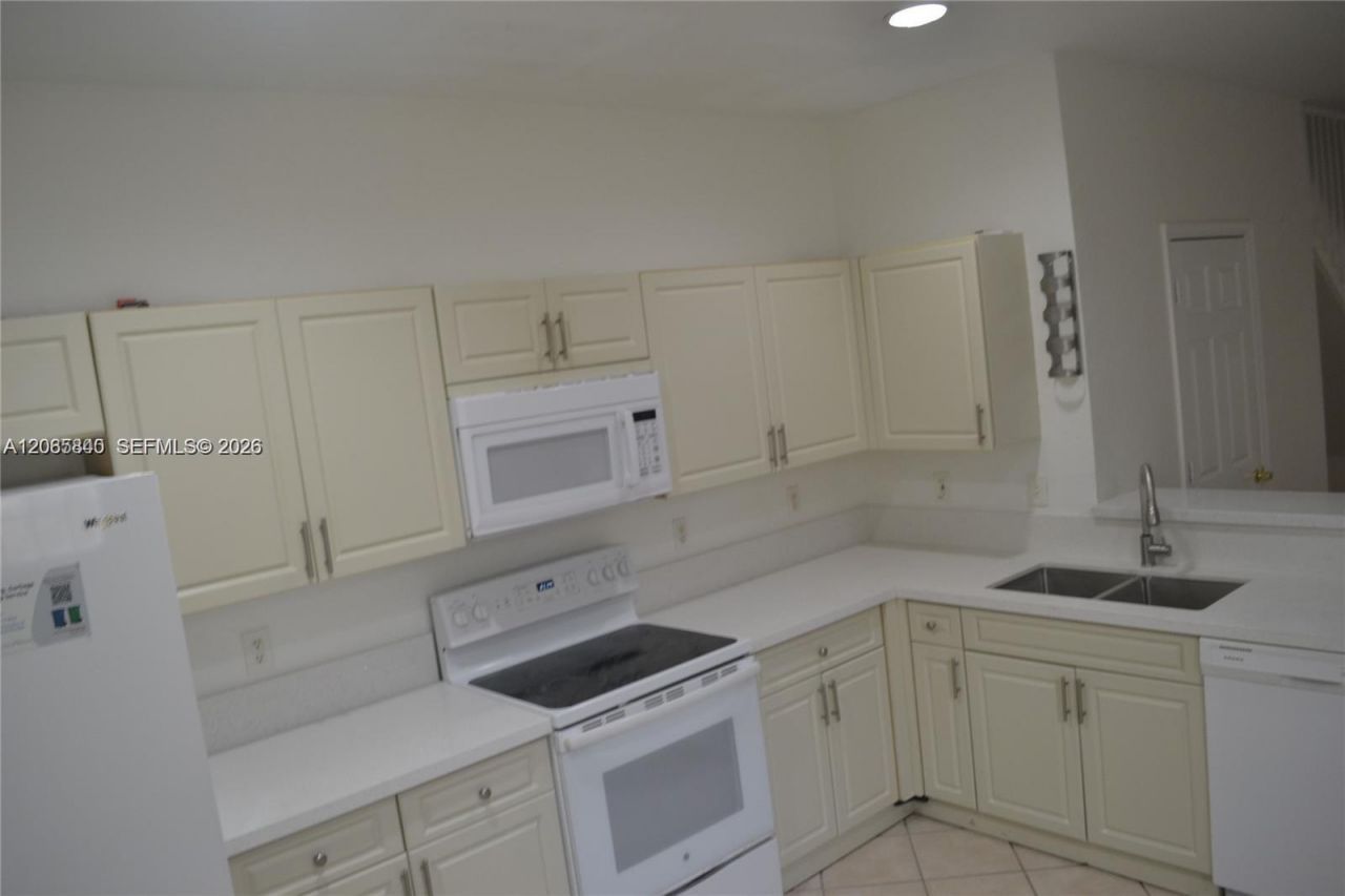 3973 Orange Tree Ln, Weston, FL 33332 Photo