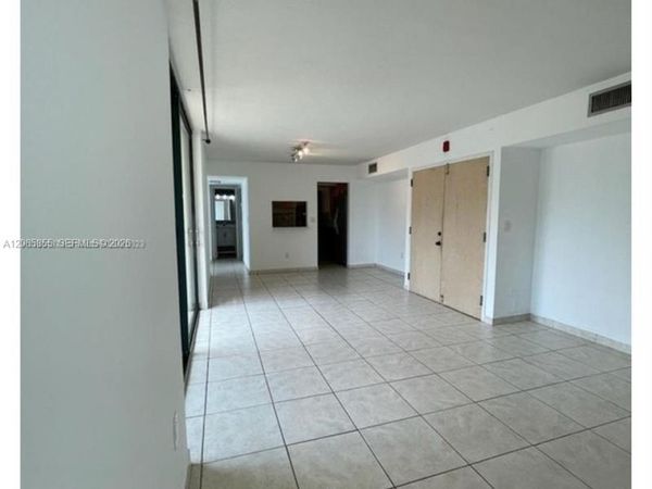 11750 SW 18th St , Unit 208-1, Miami, FL 33175