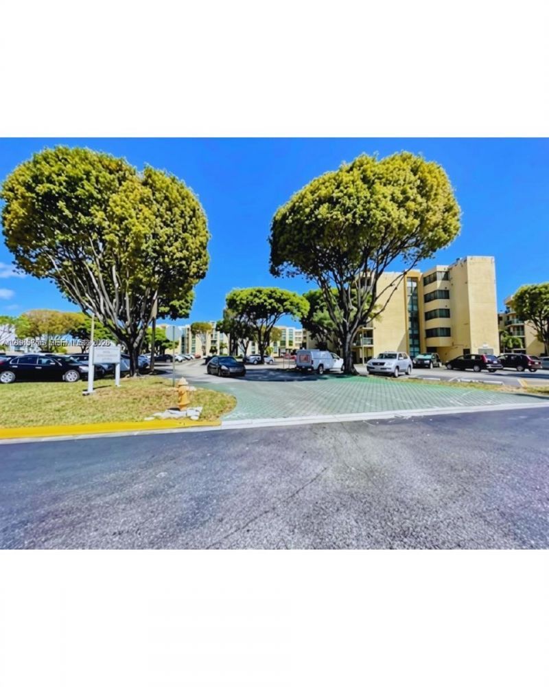 11750 SW 18th St , Unit 208-1, Miami, FL 33175 Photo
