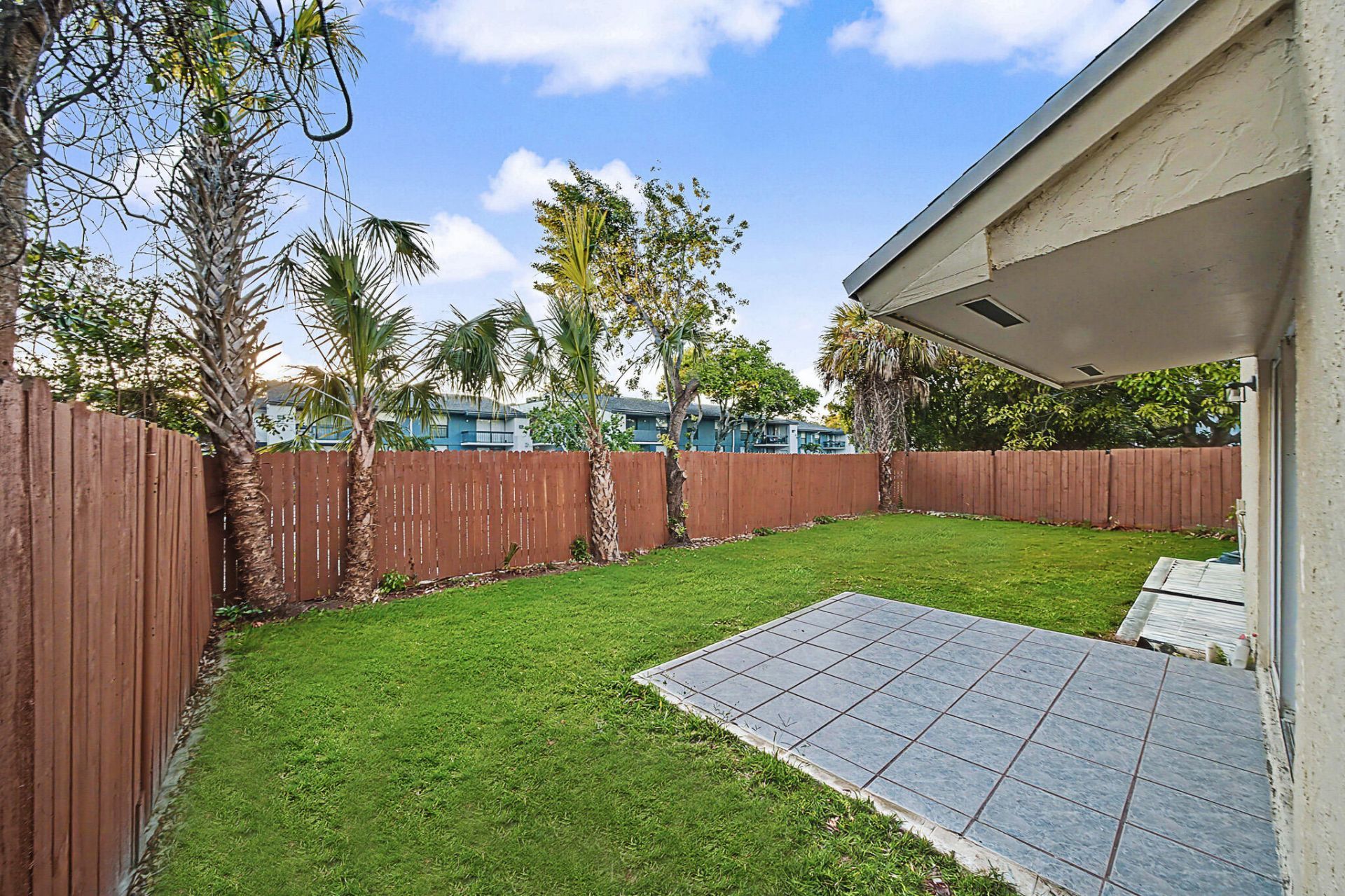 5789 Woodland Point Drive, Tamarac, FL 33319 Photo