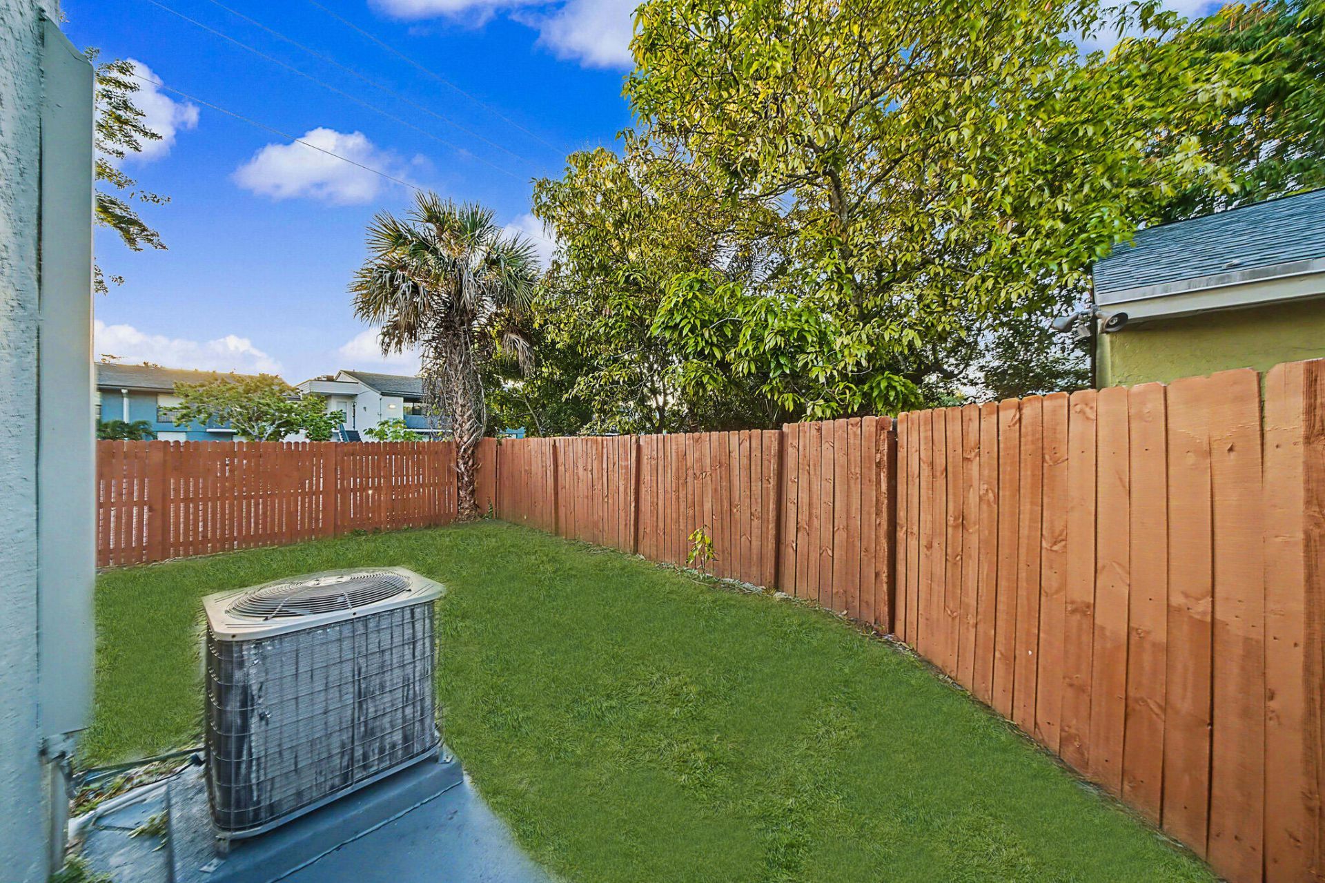 5789 Woodland Point Drive, Tamarac, FL 33319 Photo