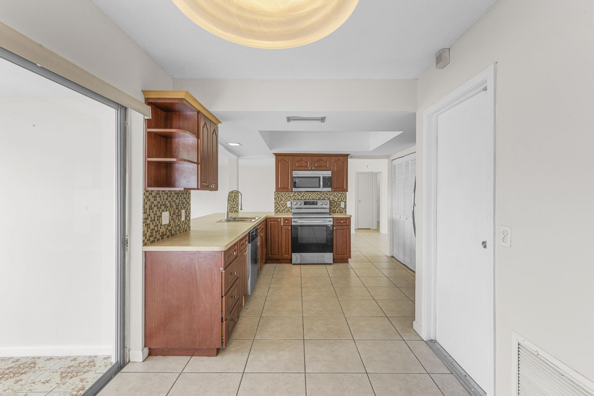 9171 NW 26th Place, Sunrise, FL 33322 Photo