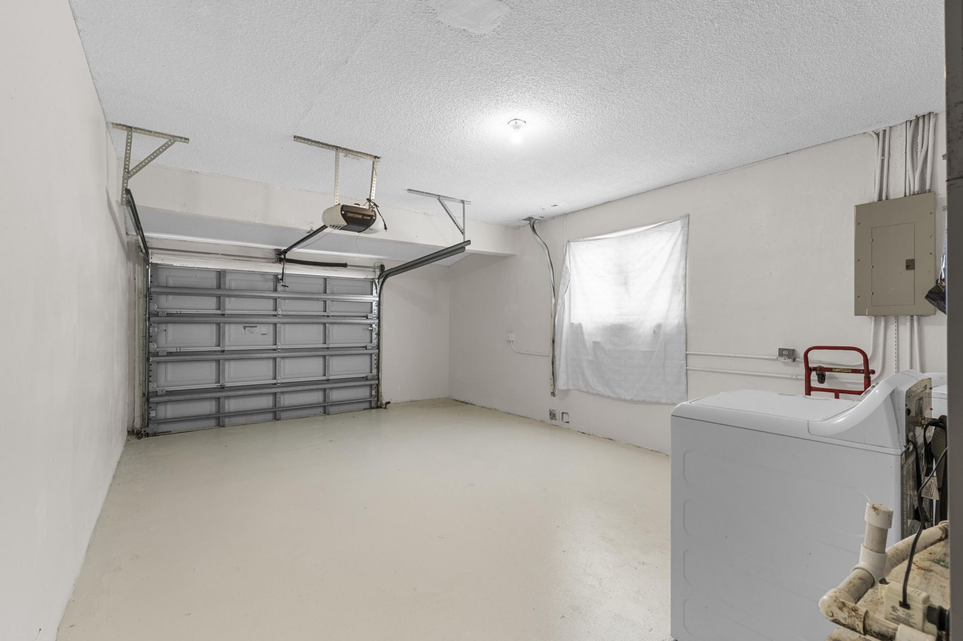 9171 NW 26th Place, Sunrise, FL 33322 Photo