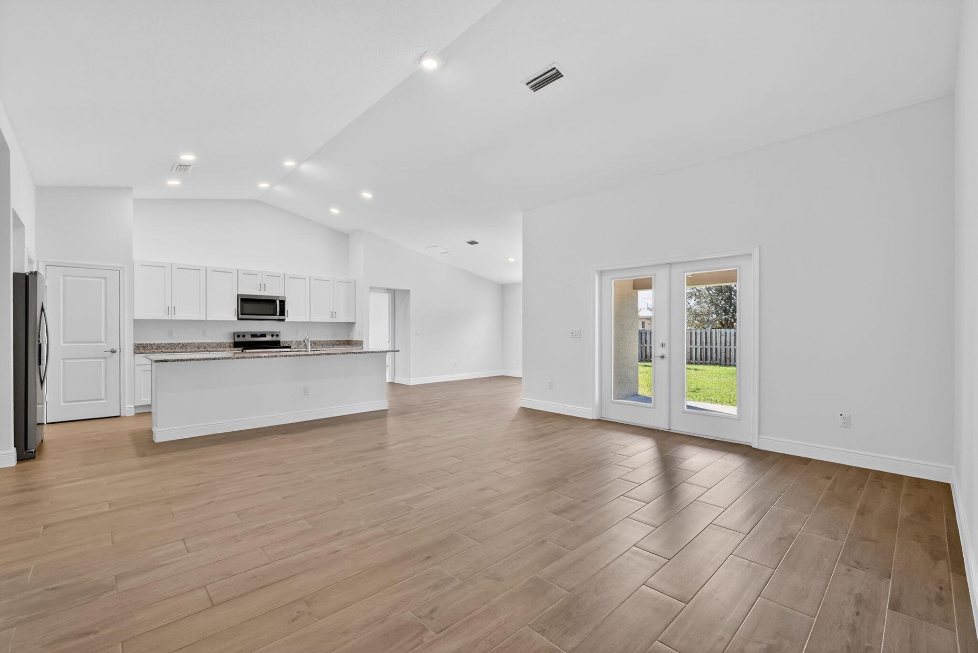 2826 SW South Calabria Circle, Port Saint Lucie, FL 34953 Photo