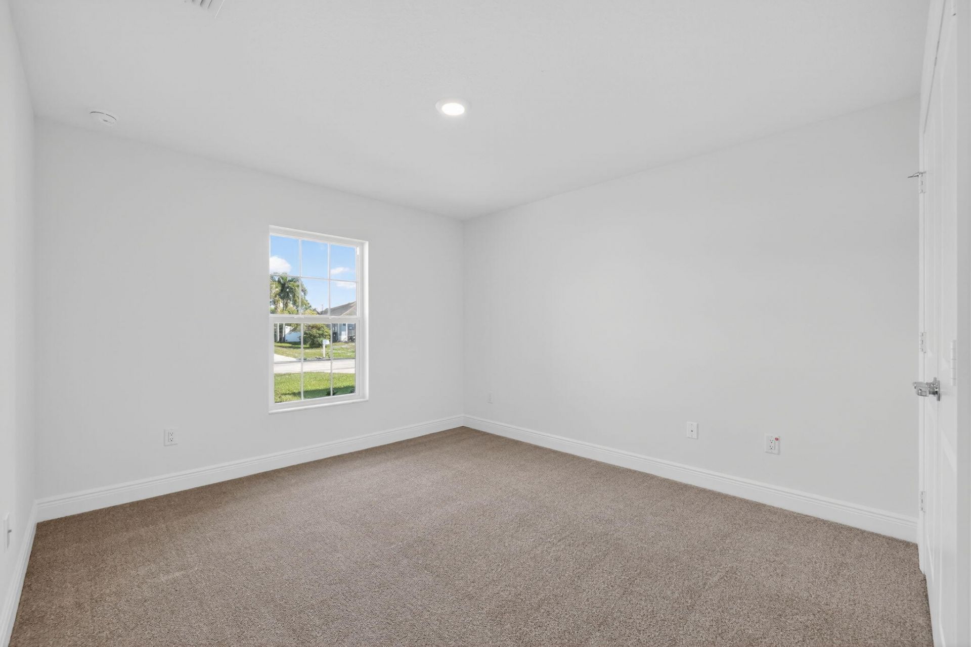 2826 SW South Calabria Circle, Port Saint Lucie, FL 34953 Photo