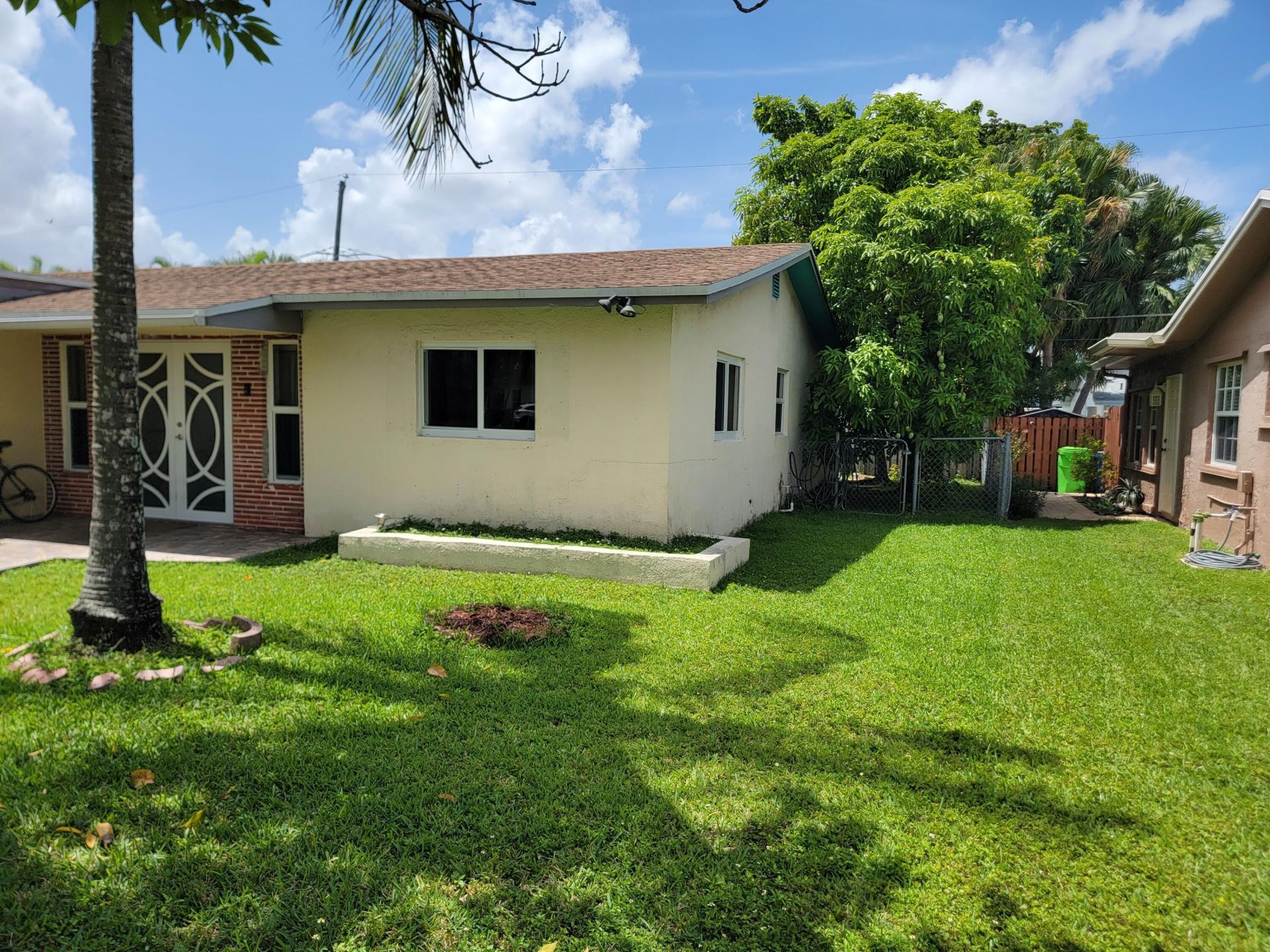 10641 NW 28th Place, Sunrise, FL 33322 Photo