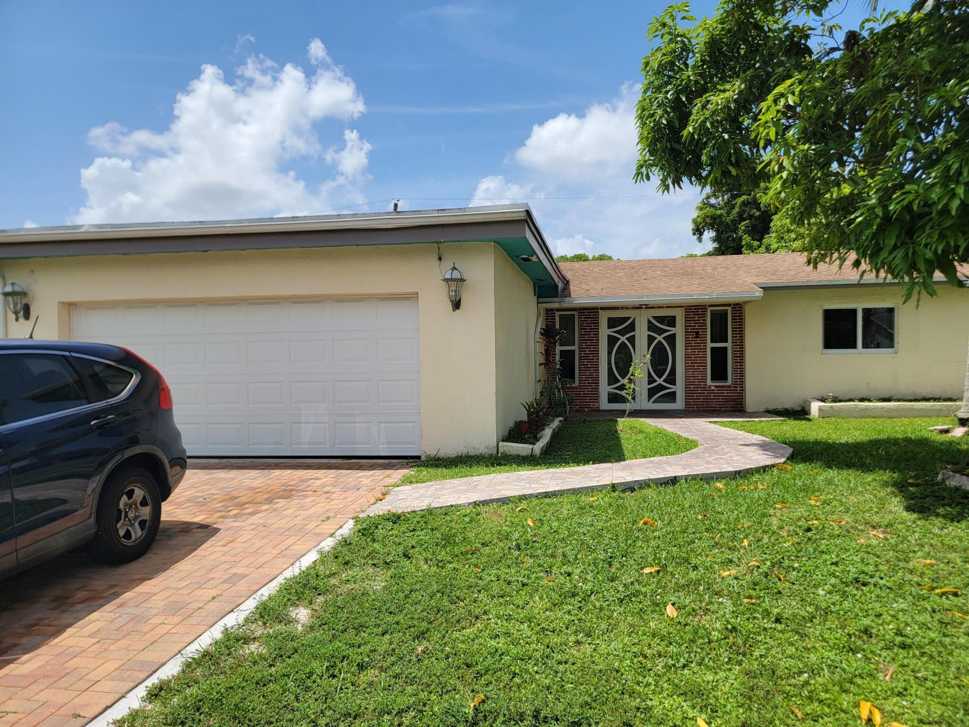10641 NW 28th Place, Sunrise, FL 33322 Photo