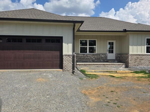 326 White Avenue, Morristown, TN 37814