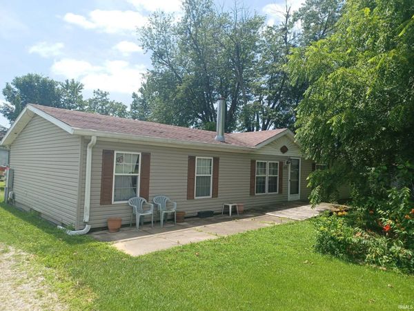 313 E ADAMS Avenue, Chandler, IN 47610