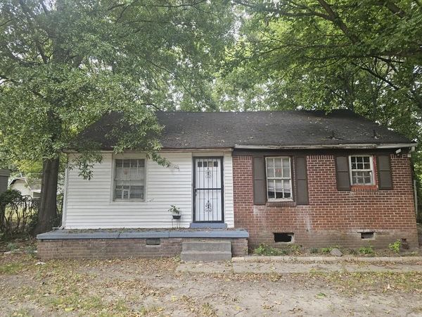 544 Rosemary Lane, West Memphis, AR 72301