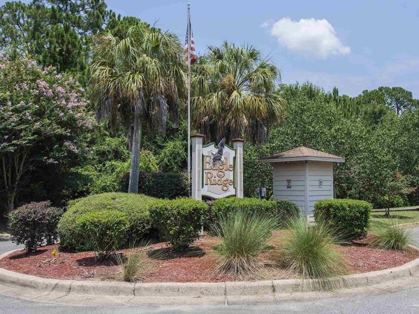 1804 Condor Dr, Cantonment, FL 32533
