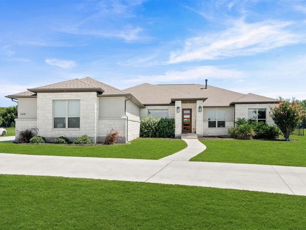 320 Buffalo TRL, Liberty Hill, TX 78642