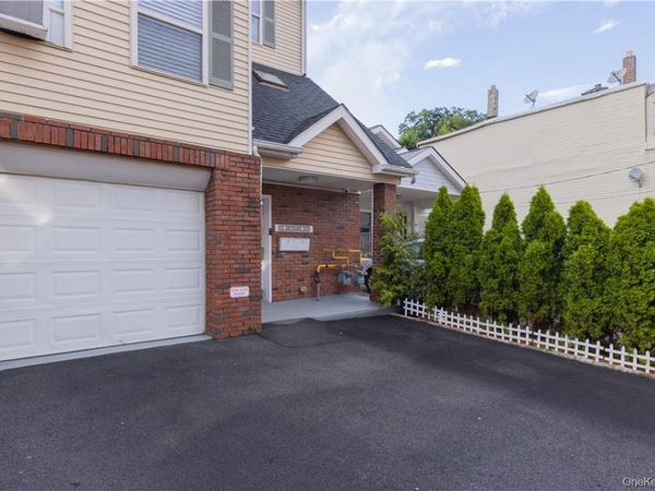3 Orchard Street , Yonkers, NY 10703