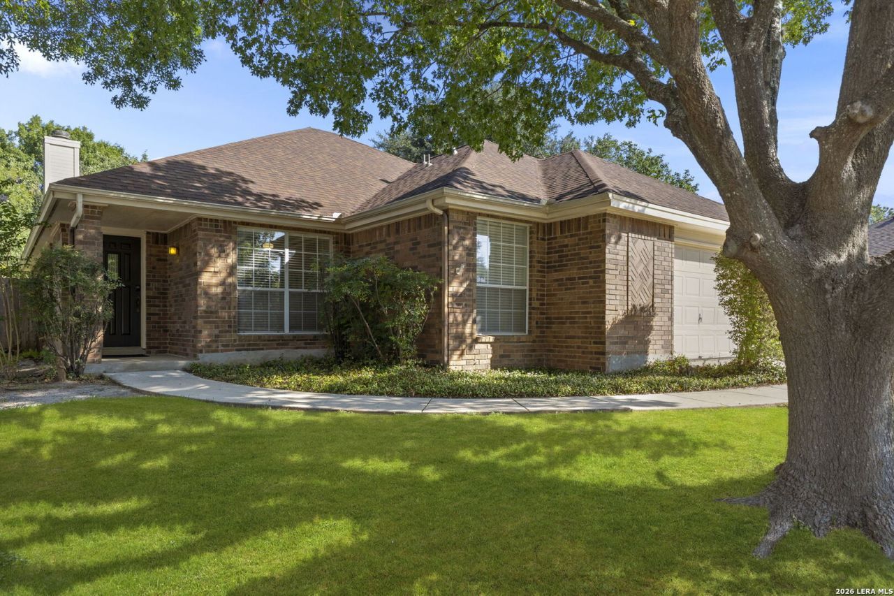 3107 Arts Cir, San Antonio, TX 78247 Main Photo