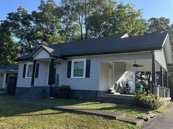 208 Baker Street , Burkesville, KY 42717