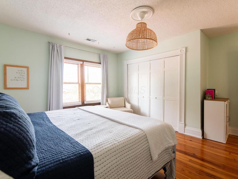 384 E Beck Street, Columbus, OH 43206 Photo 50