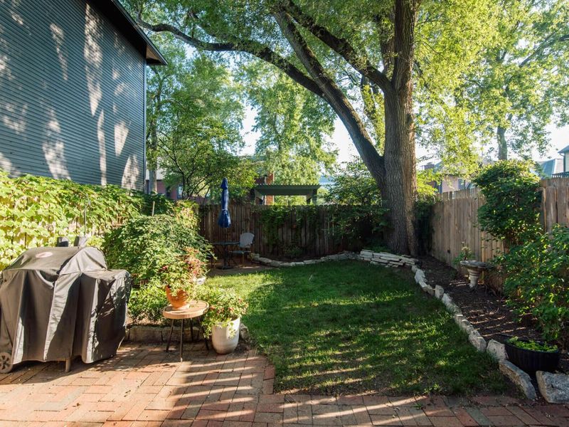 384 E Beck Street, Columbus, OH 43206 Photo 86