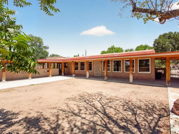 251 Sichler Drive SW, Los Lunas, NM 87031