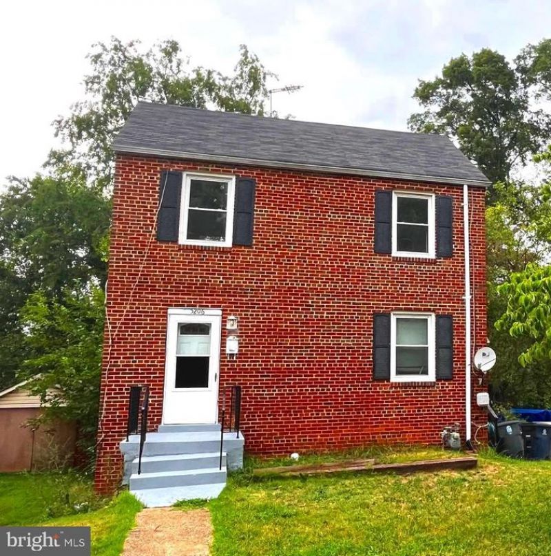 5206 VARNUM STREET, BLADENSBURG, MD 20710