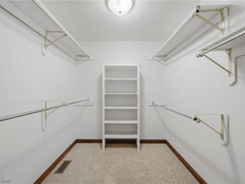 992 Liberty Lane NW, North Canton, OH 44720 Photo 21